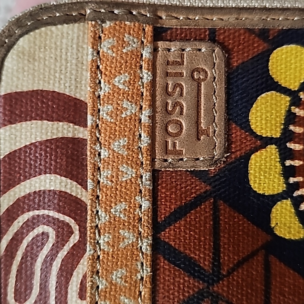 Fossil Wallet - Picture 4 of 12